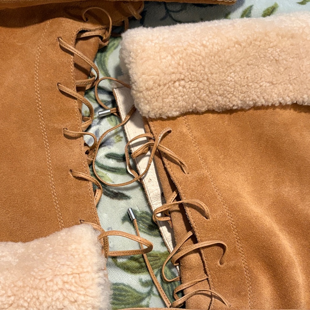 Sperry Tan Shearling-Lined Winter Lace Up Boots - Picture 4 of 9